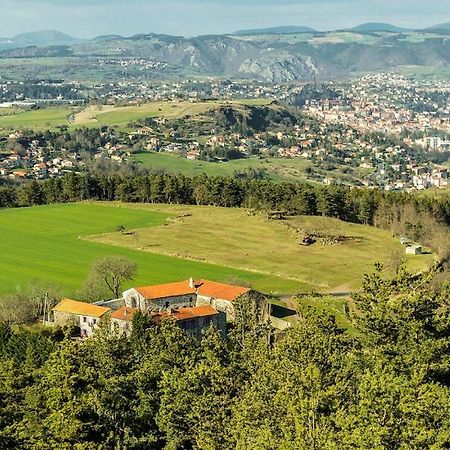 Domaine De Bauzit Bed & Breakfast Vals-pres-le-Puy Eksteriør bilde