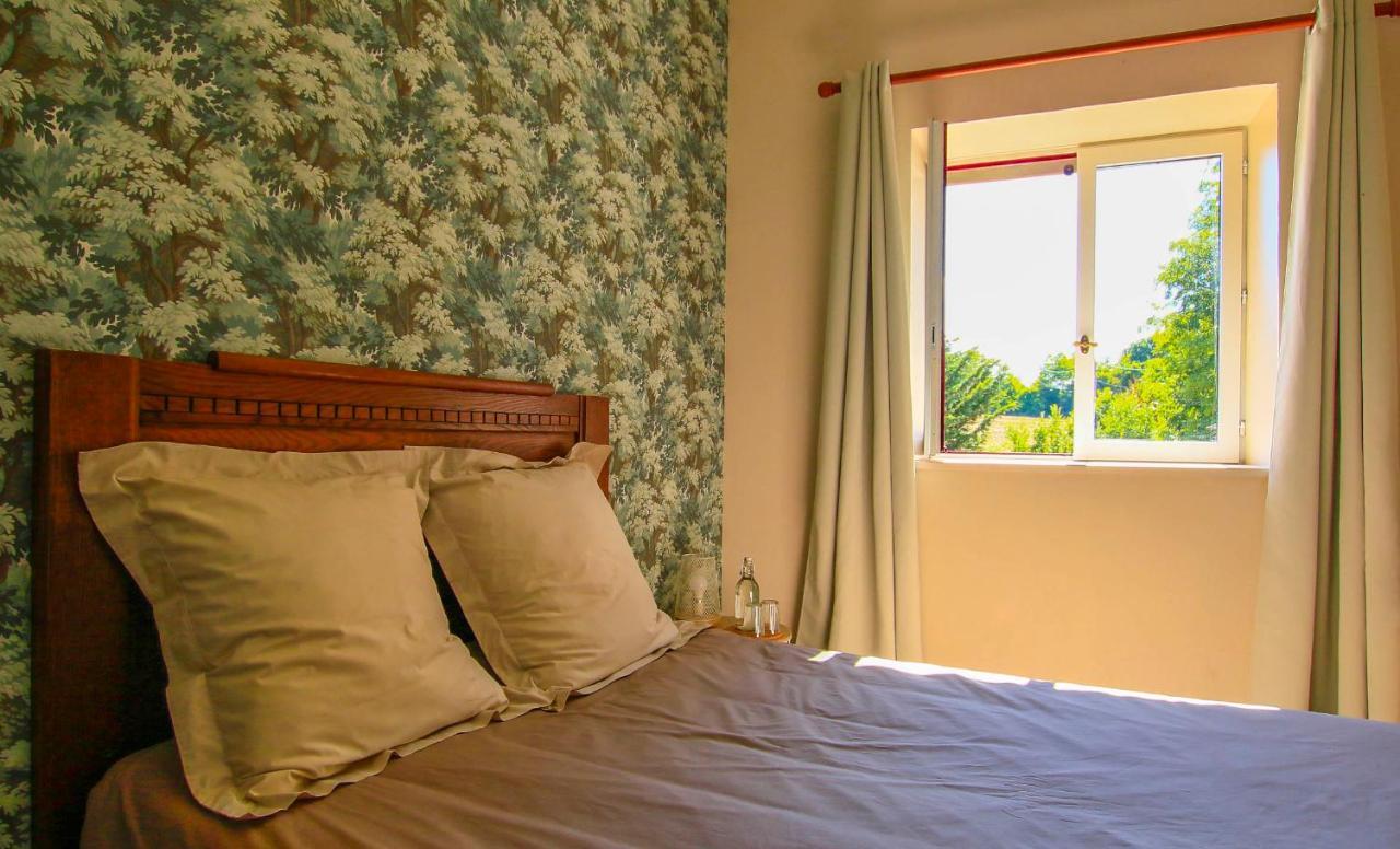 Domaine De Bauzit Bed & Breakfast Vals-pres-le-Puy Eksteriør bilde